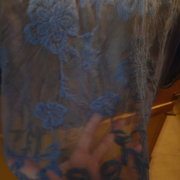 Lace Shirt / Cover up / Blue & white / Lace / Single Tie - Picture 5 of 7
